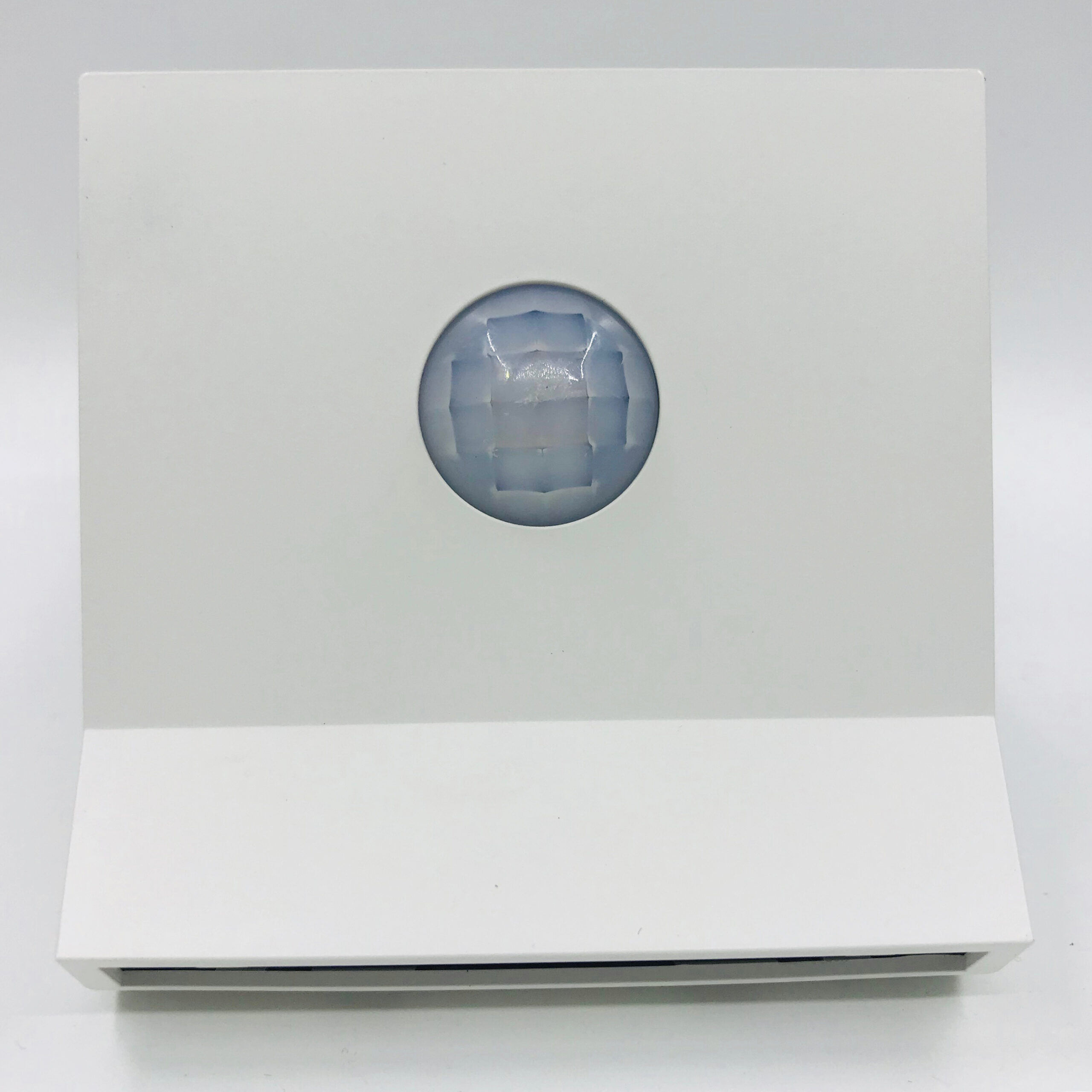 Đèn cảm ứng cầu thang lắp đế âm vuông màu trắng Simon Series i7 70E733